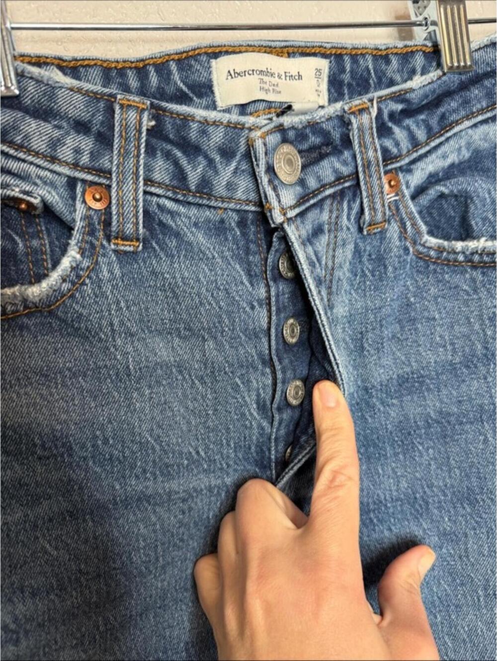 Abercrombie & Fitch Women's The Dad High Rise Curve Love Blue Jeans Size 0 - Picture 3 of 5